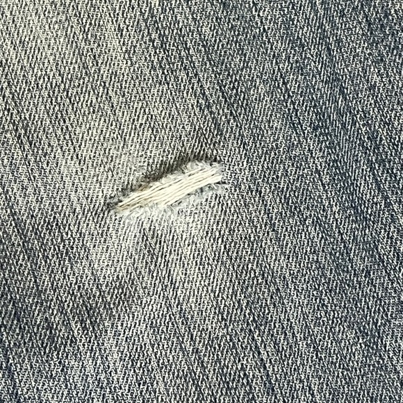 Levis 559 Relaxed Straight Jeans Mens 31x32 Light Wash Blue Denim Distressed - Picture 3 of 12